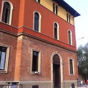 https://casa-per-ferie-achille-ricci.italymilanhotels.net